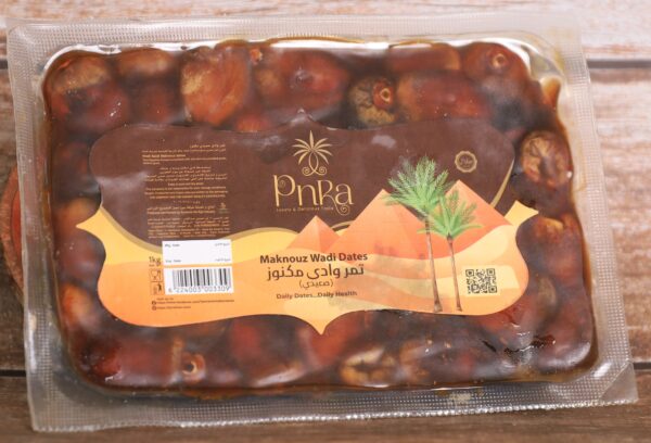 Maknouz wadi Dates